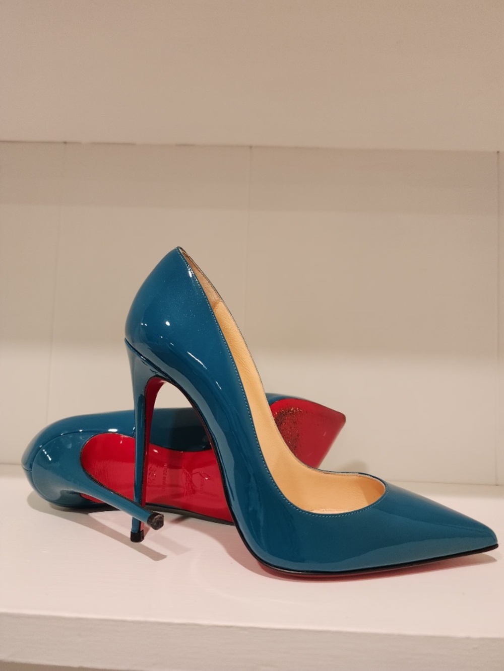 Christian Louboutin So Kate 120 Curacao Blue Patent Leather Pumps - Picture 3 of 10